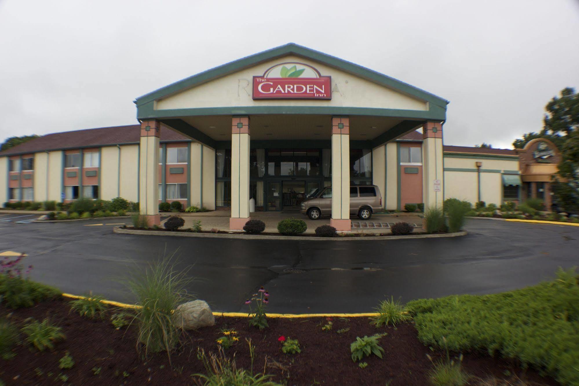 The Garden Inn Elkhart Exteriér fotografie
